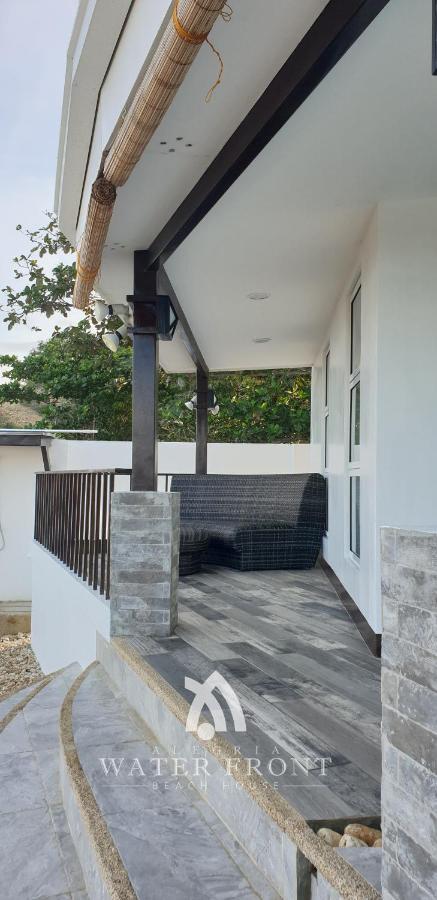 Alegria Water Front Beach House Eksteriør billede